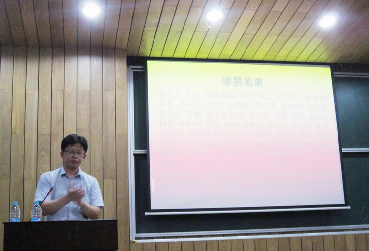 计算机暑期黄色漫画网站
66