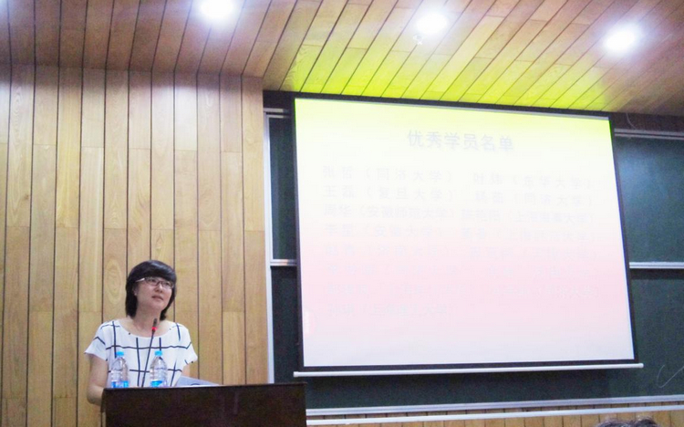 计算机暑期黄色漫画网站
77