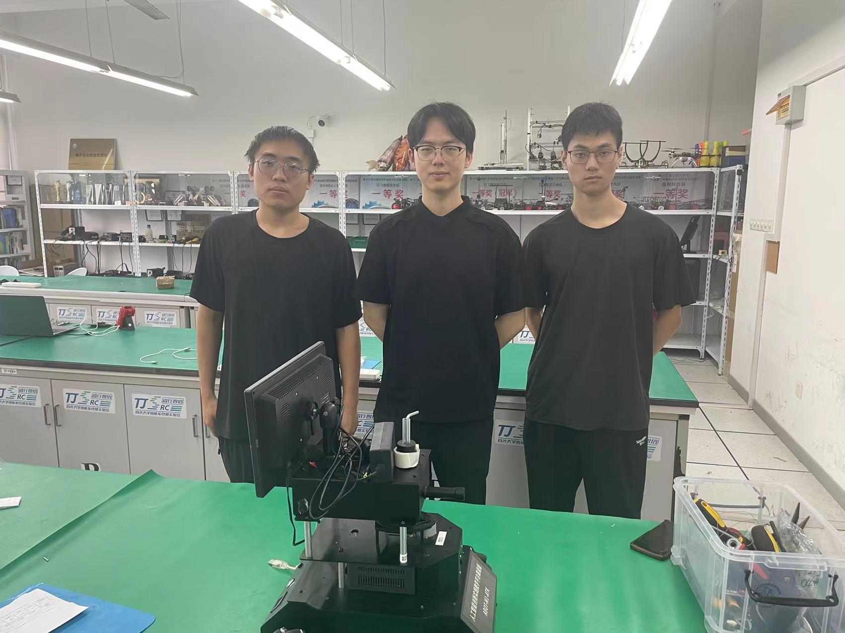 9ad1e61beb0c7998efa86d14272cc5dc